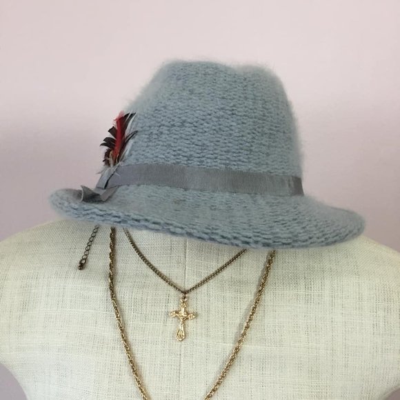 Vintage Ice-Blue Angora Knit Fedora Hat - Picture 9 of 12